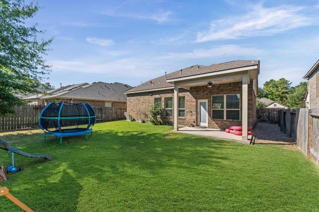 18753 Kelly Meadows Lane, New Caney, TX 77357