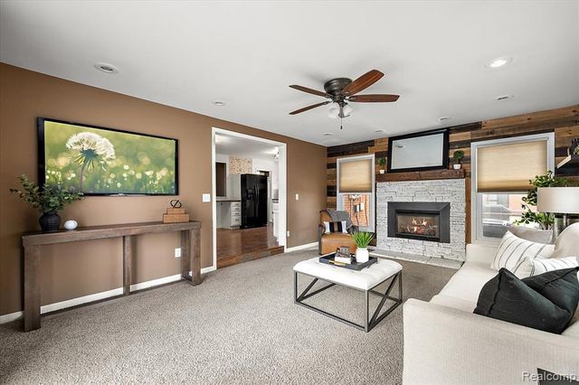 9364 Colorado Street, Livonia, MI 48150