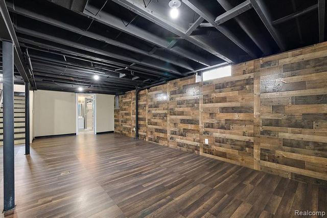 9364 Colorado Street, Livonia, MI 48150