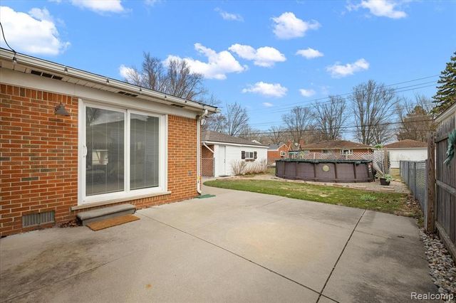 9364 Colorado Street, Livonia, MI 48150