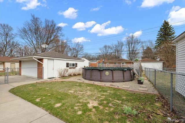 9364 Colorado Street, Livonia, MI 48150