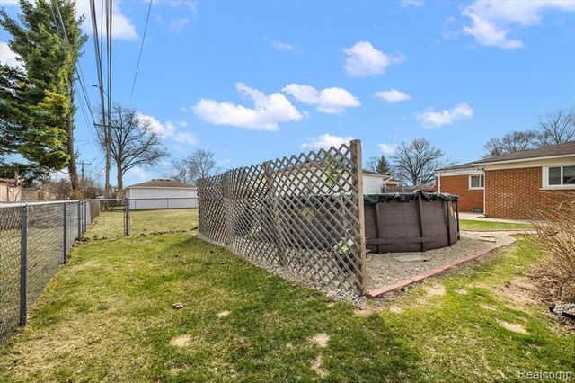 9364 Colorado Street, Livonia, MI 48150