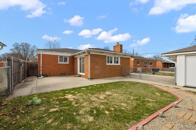 9364 Colorado Street, Livonia, MI 48150