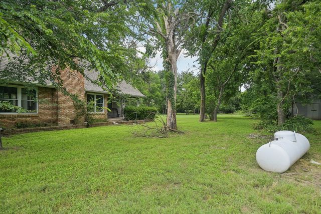 251 Edward Street, Springtown, TX 76082