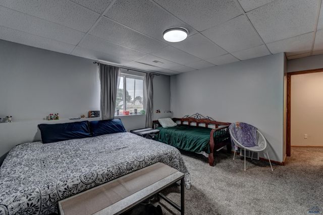 3114 CRANE DR, Rapid City, SD 57703