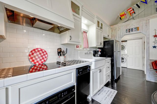 300 Mill Race LN 8, Wimberley, TX 78676