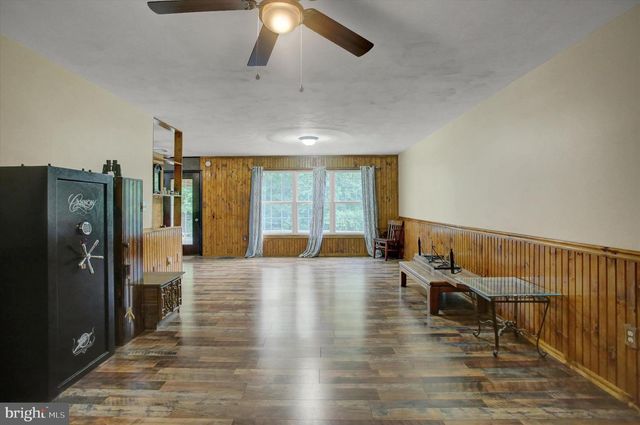 89 STONY LN, Newburg, PA 17240
