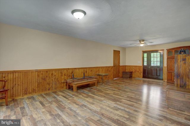 89 STONY LN, Newburg, PA 17240