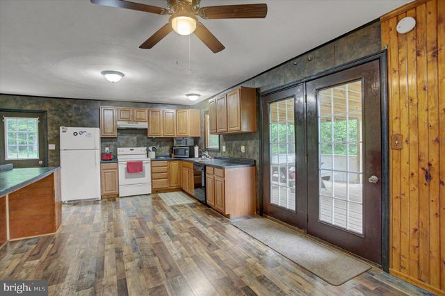 89 STONY LN, Newburg, PA 17240
