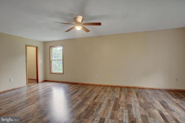 89 STONY LN, Newburg, PA 17240