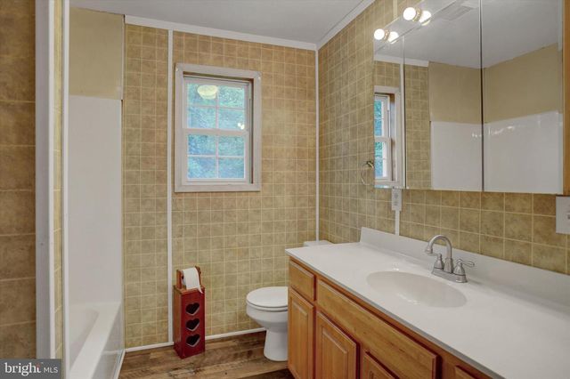 89 STONY LN, Newburg, PA 17240