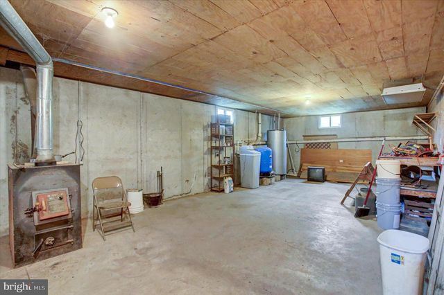 89 STONY LN, Newburg, PA 17240