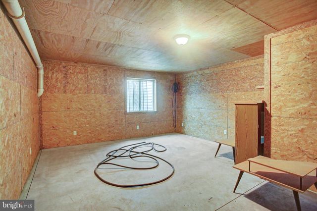 89 STONY LN, Newburg, PA 17240
