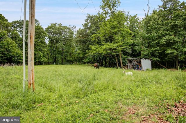 89 STONY LN, Newburg, PA 17240