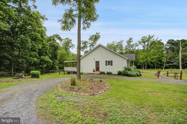 89 STONY LN, Newburg, PA 17240