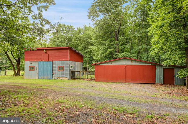 89 STONY LN, Newburg, PA 17240