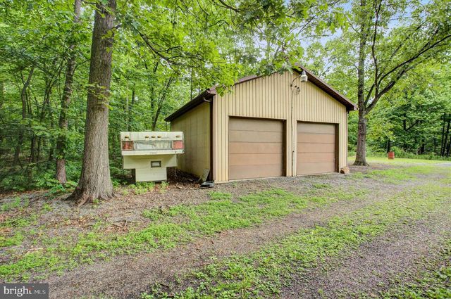 89 STONY LN, Newburg, PA 17240