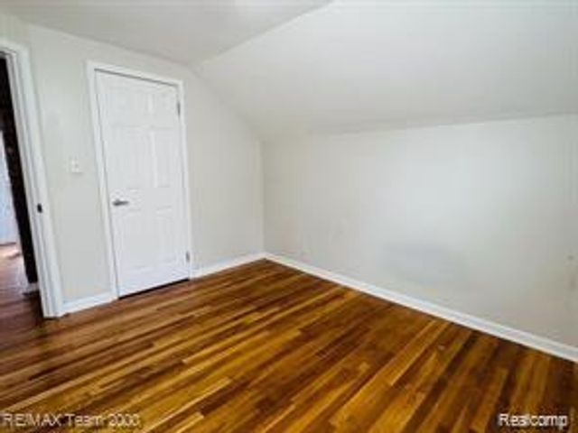 3135 Byrd St, Dearborn, MI 48124