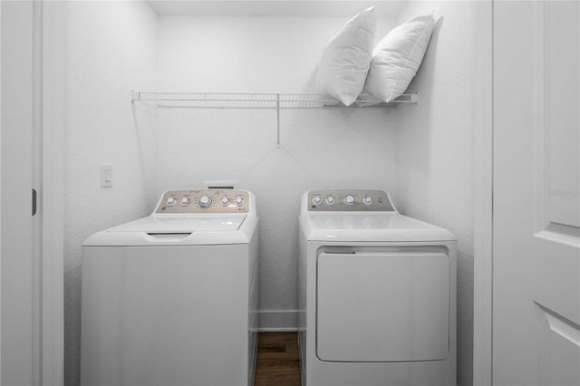 2500 EVERSON STREET 7-2, Bradenton, FL 34208