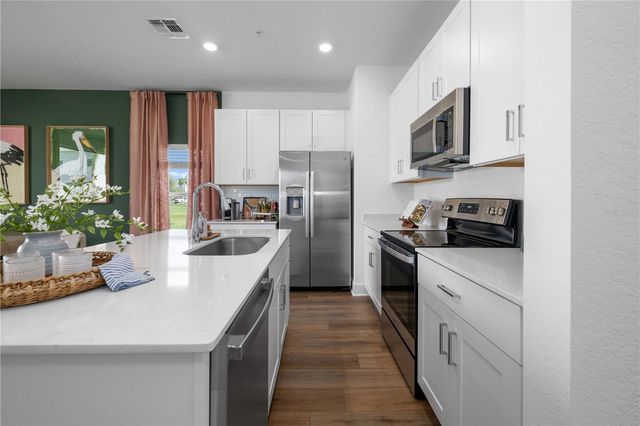 2500 EVERSON STREET 7-2, Bradenton, FL 34208