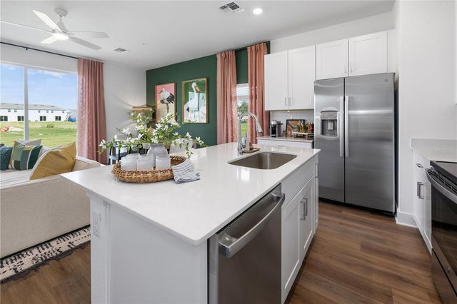 2500 EVERSON STREET 7-2, Bradenton, FL 34208