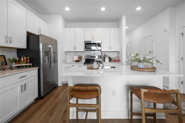 2500 EVERSON STREET 7-2, Bradenton, FL 34208