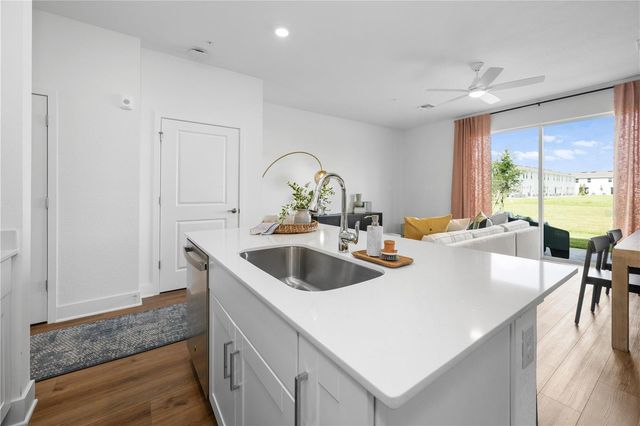 2500 EVERSON STREET 7-2, Bradenton, FL 34208