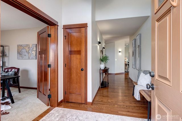 15611 42nd Drive SE, Bothell, WA 98012