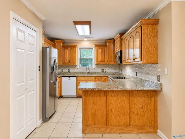 107 Kaylee Loop Road, Hartselle, AL 35640