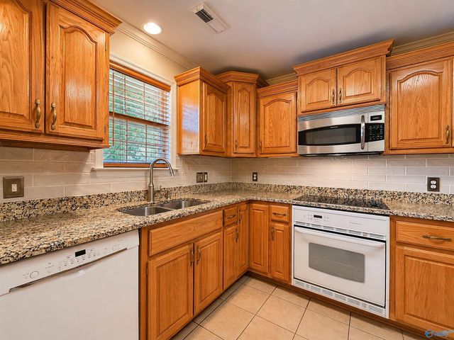 107 Kaylee Loop Road, Hartselle, AL 35640