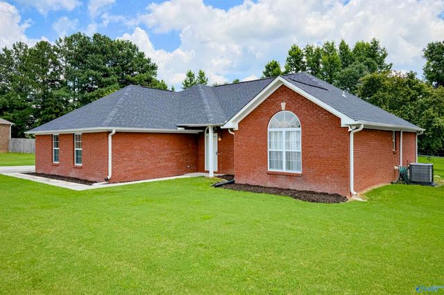 107 Kaylee Loop Road, Hartselle, AL 35640