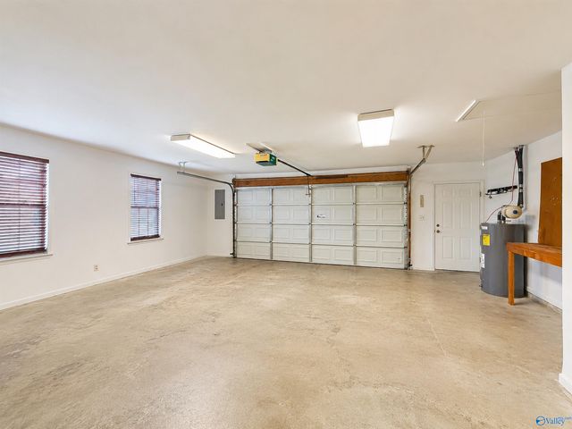 107 Kaylee Loop Road, Hartselle, AL 35640
