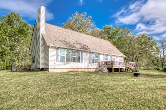 626 Ivy DR, Floyd, VA 24091