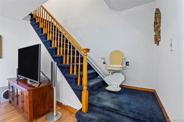 52 Briar Hill Court, Middle Island, NY 11953