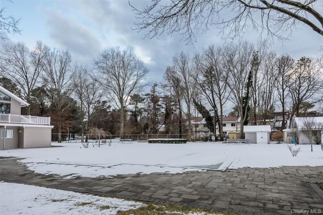 52 Briar Hill Court, Middle Island, NY 11953