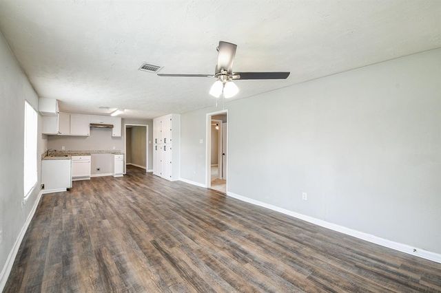 312 Hemphill Street, Texas City, TX 77591