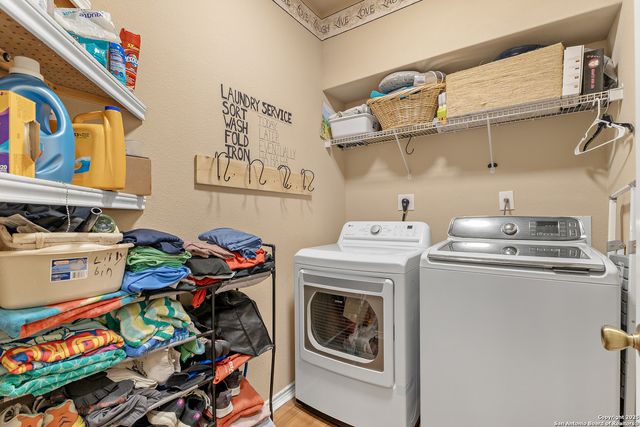 5818 Desert Glass, San Antonio, TX 78222