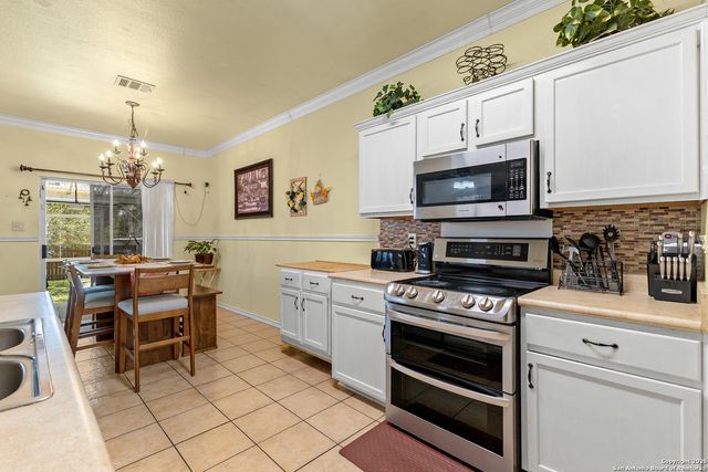 5818 Desert Glass, San Antonio, TX 78222