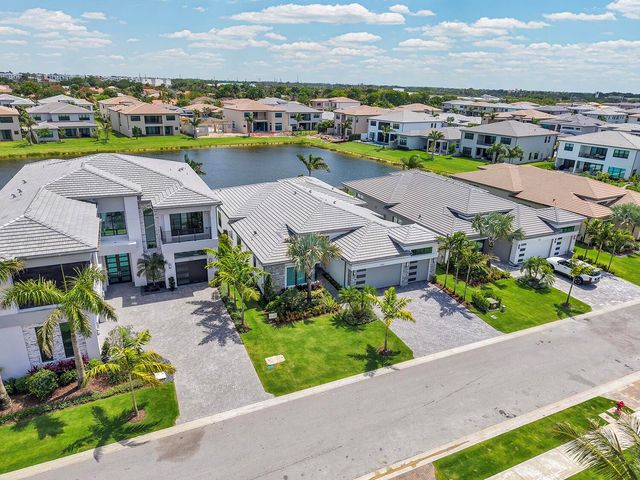 9524 Riverside Park Drive, Boca Raton, FL 33434