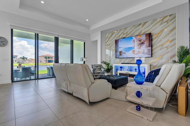9524 Riverside Park Drive, Boca Raton, FL 33434