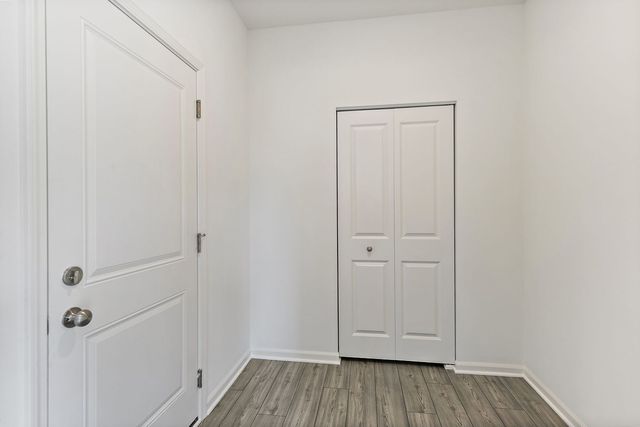 32006 Savannah Drive, Lakemoor, IL 60051