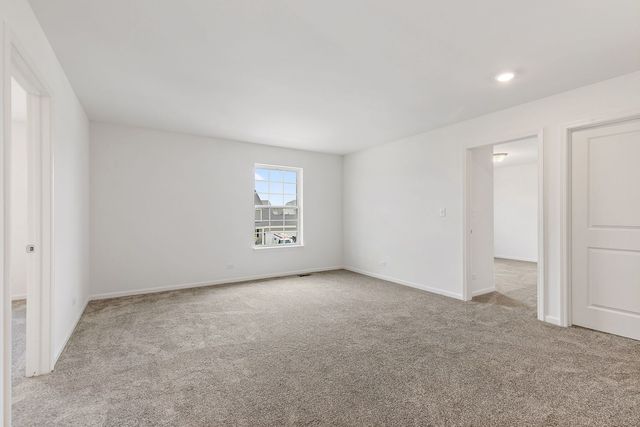 32006 Savannah Drive, Lakemoor, IL 60051