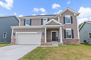 32006 Savannah Drive, Lakemoor, IL 60051
