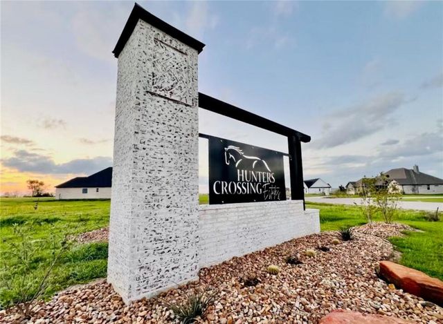 6455 Garhole View Lane, Bryan, TX 77808