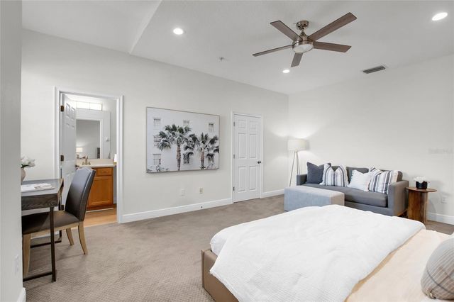 6508 MOORINGS POINT CIRCLE 201, Lakewood Ranch, FL 34202