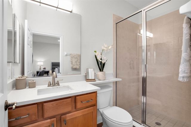 6508 MOORINGS POINT CIRCLE 201, Lakewood Ranch, FL 34202