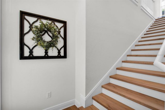 6508 MOORINGS POINT CIRCLE 201, Lakewood Ranch, FL 34202