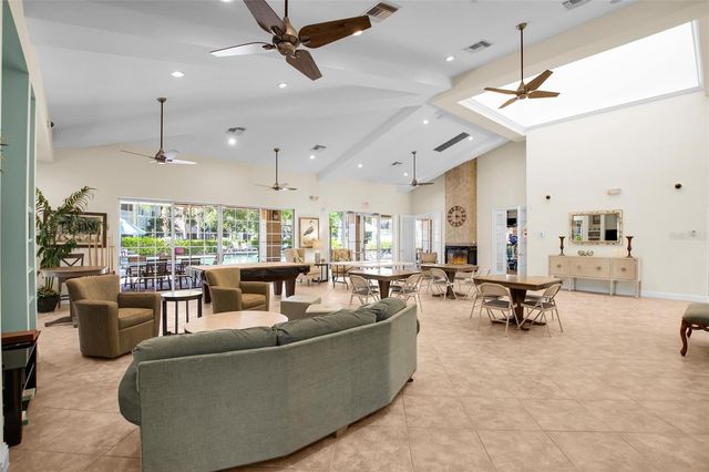 6508 MOORINGS POINT CIRCLE 201, Lakewood Ranch, FL 34202