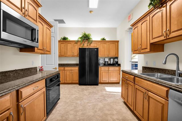 6508 MOORINGS POINT CIRCLE 201, Lakewood Ranch, FL 34202