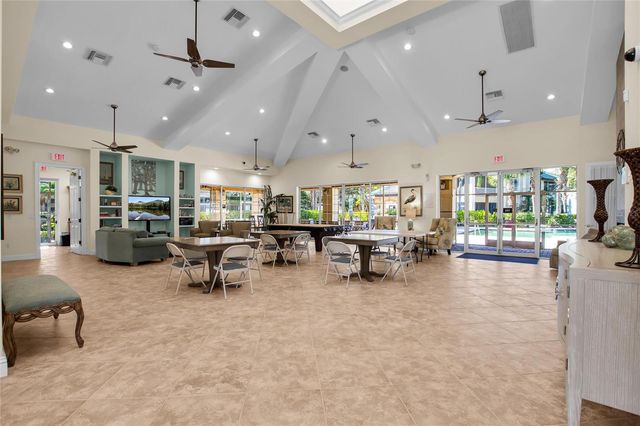 6508 MOORINGS POINT CIRCLE 201, Lakewood Ranch, FL 34202